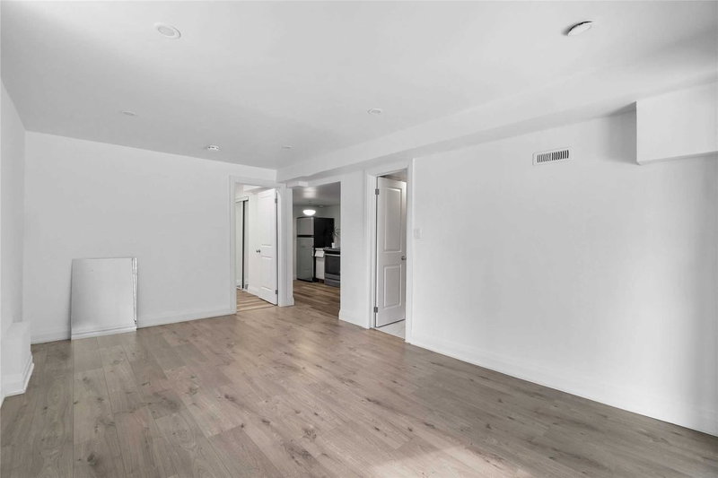 Bsmnt-A - 355 Carruthers Ave, Newmarket, L3X2B7 | Image 2