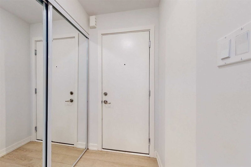 248 - 18 Whitaker Way, Whitchurch-Stouffville, L4A 4T4 | Image 2