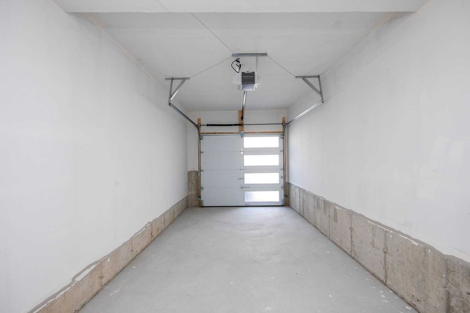 Townhouse leased at 37 Origin Way, Vaughan, Ontario, L6A 5C6 - Patterson - MLS: N5820053