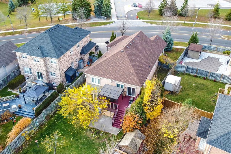 28 Rouge Bank Dr, Markham, L3S4C7 | Image 3