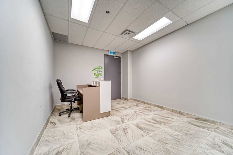 512 - 7191 Yonge St, Markham, L3T 0C4 | Image 2