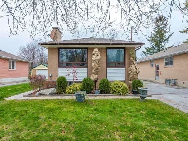 Lower - 399 Lynett Crescent
