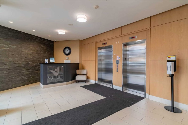 1207 - 7730 Kipling Ave, Vaughan, L4L1Y9 | Image 2