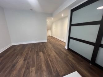 Lower L - 438 Bristol Rd, Newmarket, L3Y6T3 | Image 3