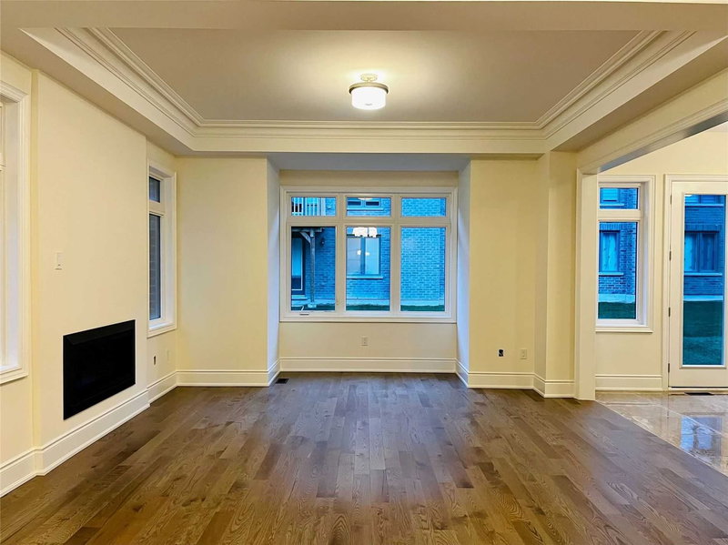 40 Meteorite St, Richmond Hill, L4C 4Z1 | Image 2