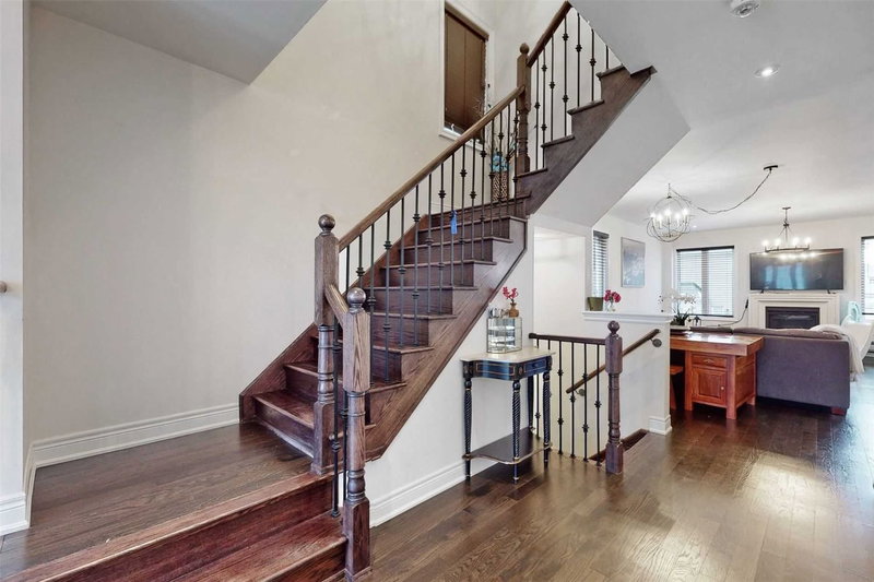 26 Mondial Cres, East Gwillimbury,  | Image 3