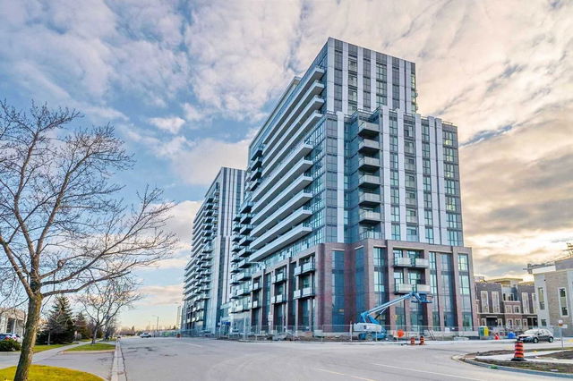1002 - 10 Honeycrisp Crescent
