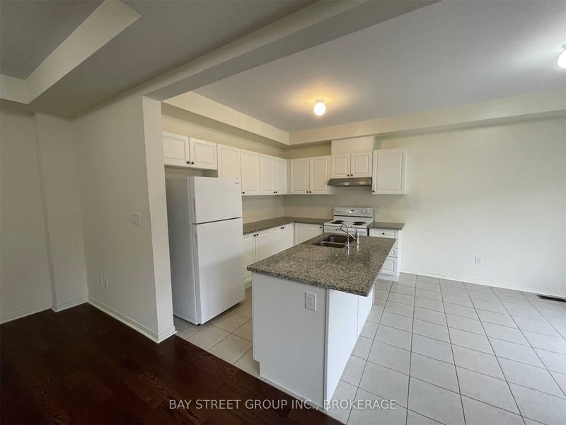 86 Ness Dr, Richmond Hill, L4S 0K5 | Image 2