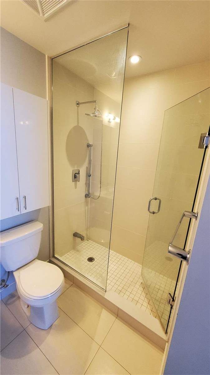 Room1