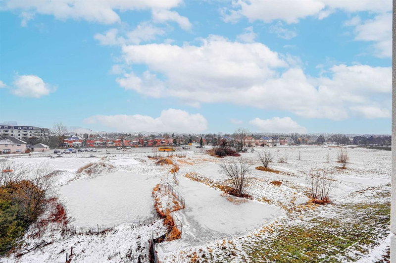 18 Teasel Way, Markham, L3R 1L3 | Image 2