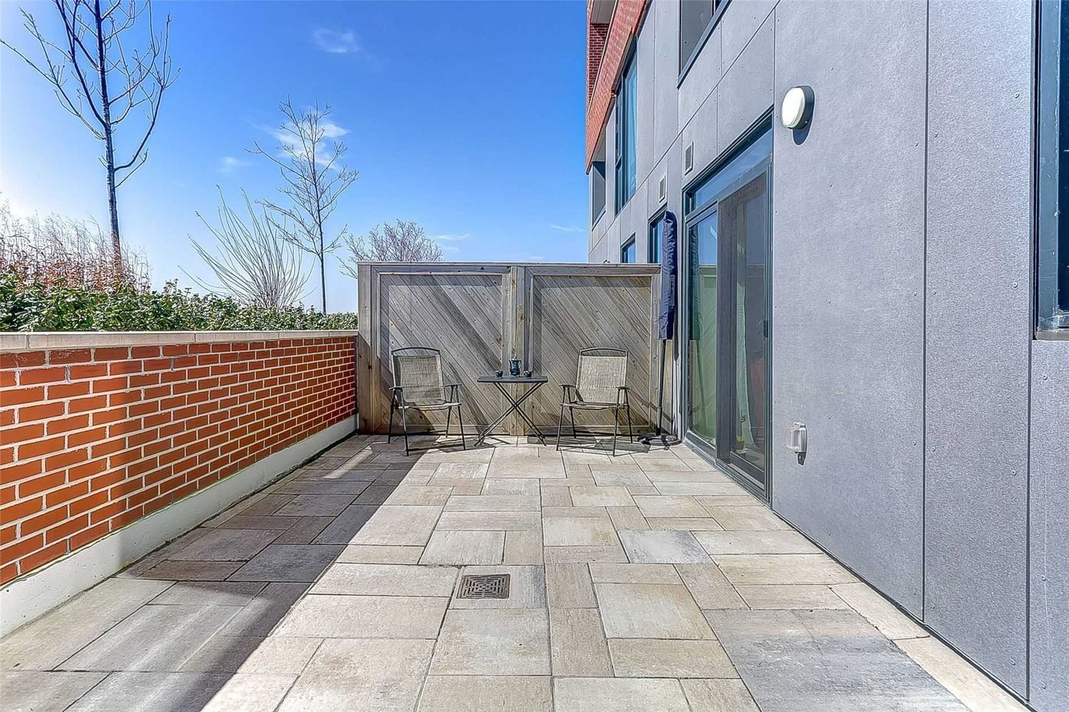 Listing Image 24