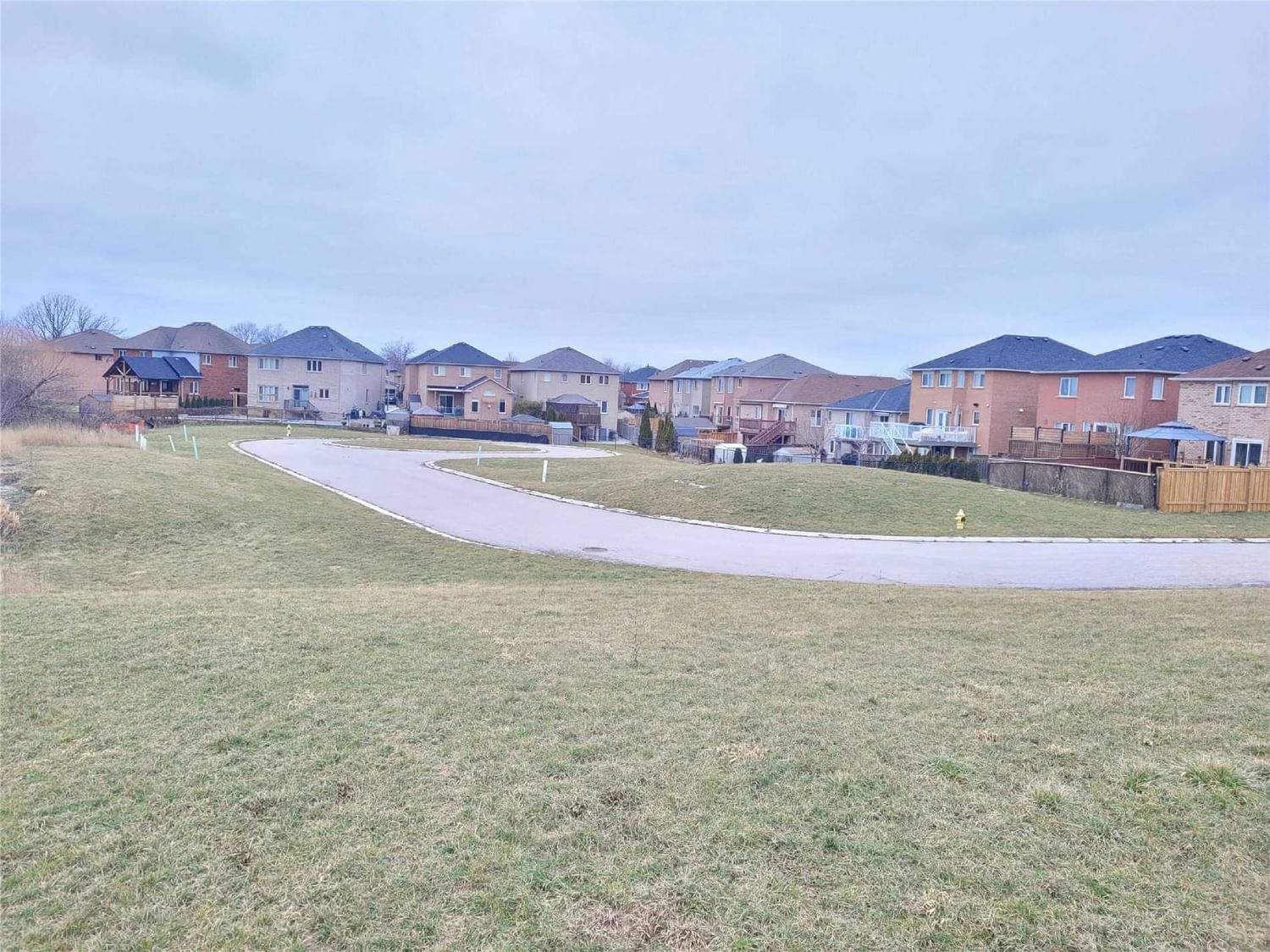 Listing Image 8