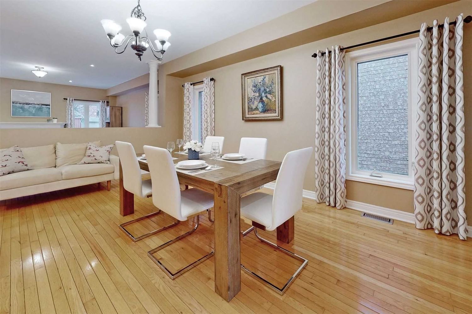 Listing Image 11