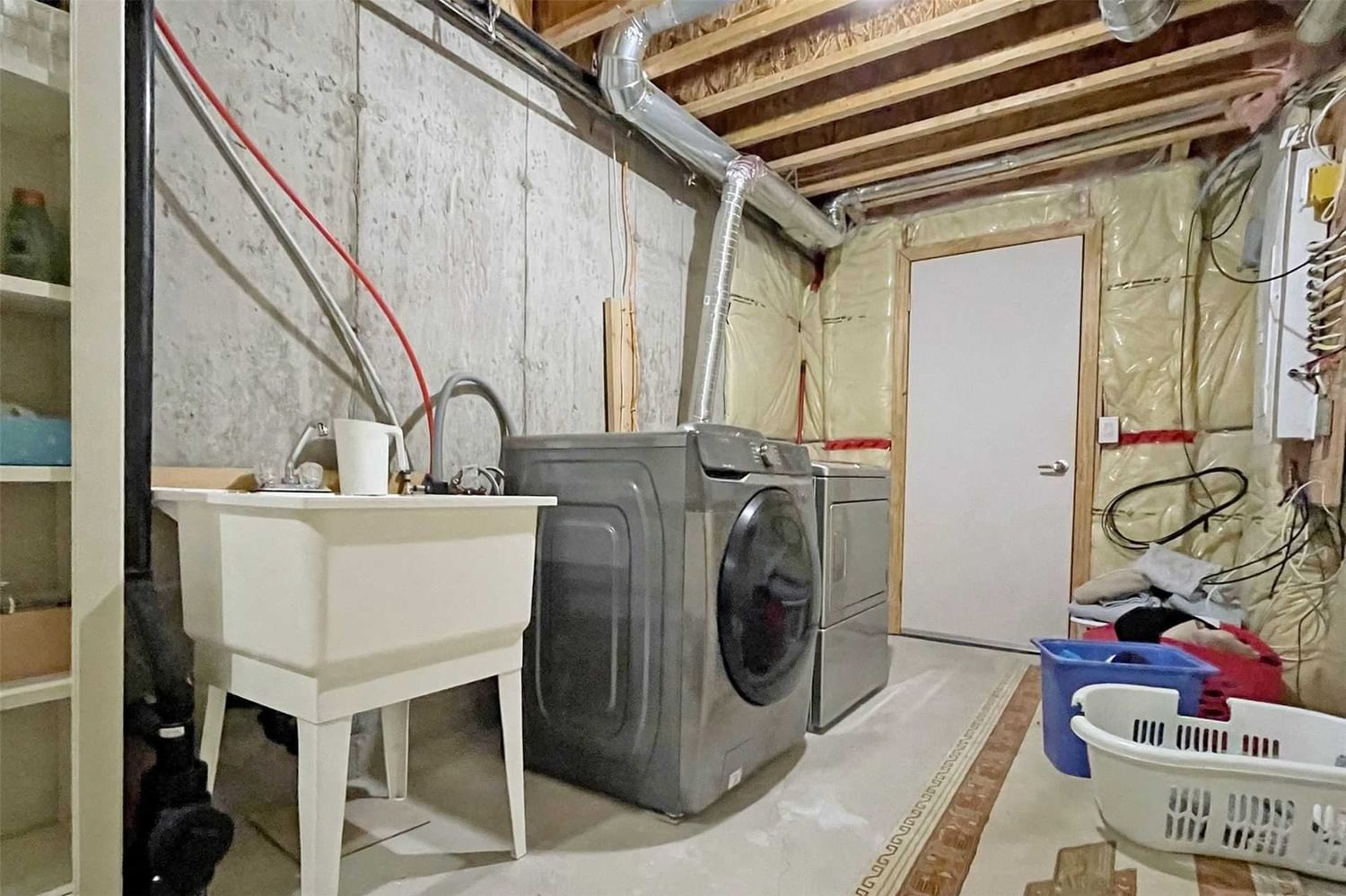Listing Image 33