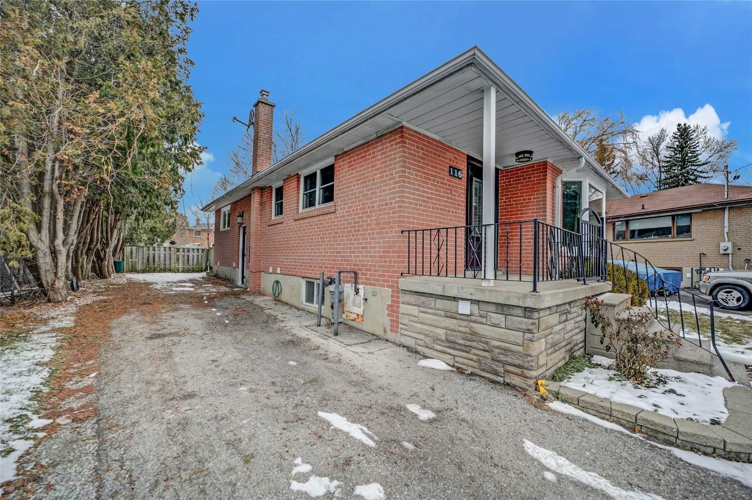 Listing Image 3