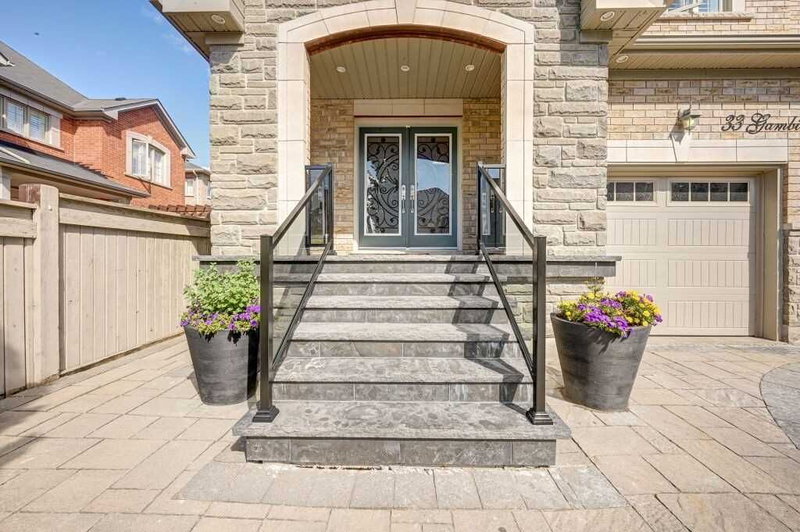 33 Gambit Ave, Vaughan, L4H 0Y7 | Image 3