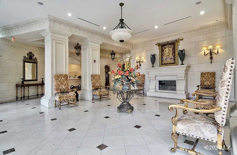 911 - 9225 Jane St, Vaughan, L6A0J7 | Image 2