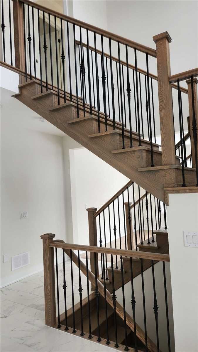 22 Bill Guy Dr, Georgina, L4P 2G3 | Image 2