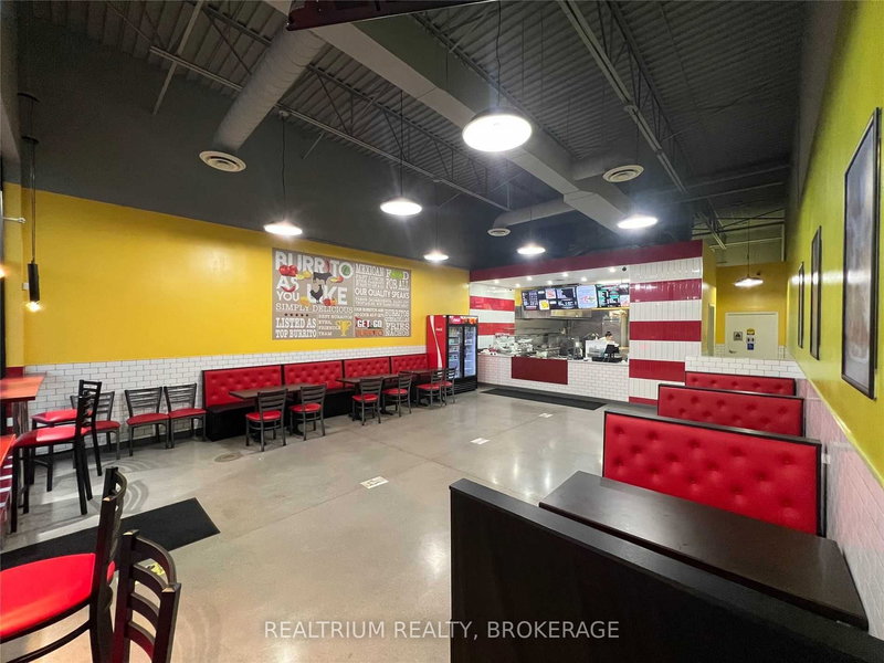 C4 - 16025 Bayview Ave, Aurora, L4G 3L4 | Image 3