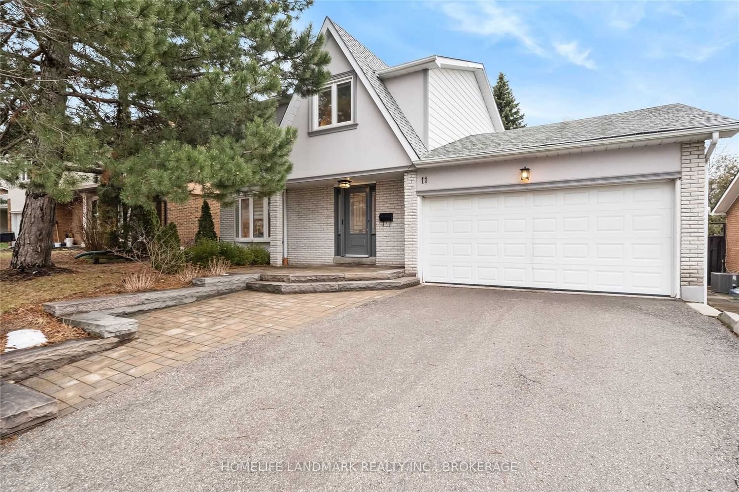 Detached House sold at 11 Jondan Crescent, Markham, Royal Orchard, L3T 3Z4 - MLS: N5888669