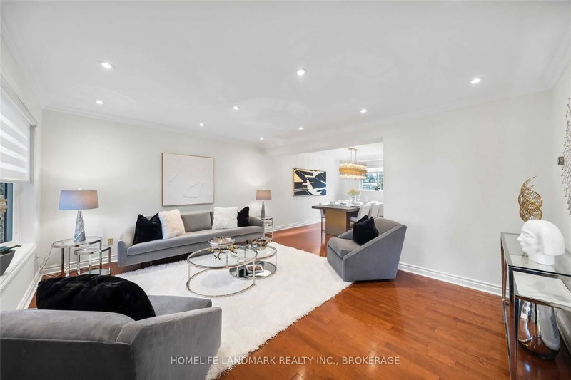 11 Jondan Cres, Markham, L3T 3Z4 | Image 3