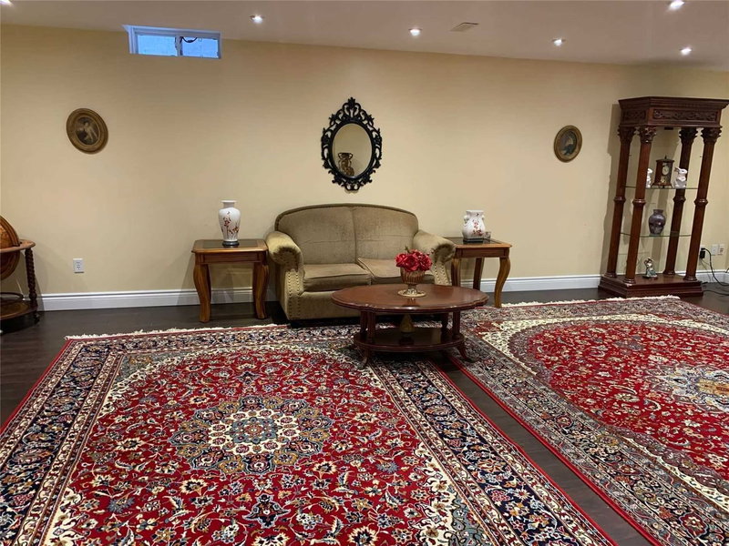 Bsmt - 106 Wood Rim Dr, Richmond Hill, L4E 4M9 | Image 3