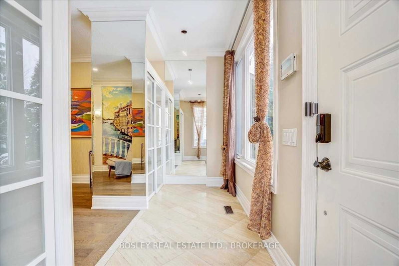 51 Verdi Rd, Richmond Hill, L4E 4P7 | Image 2