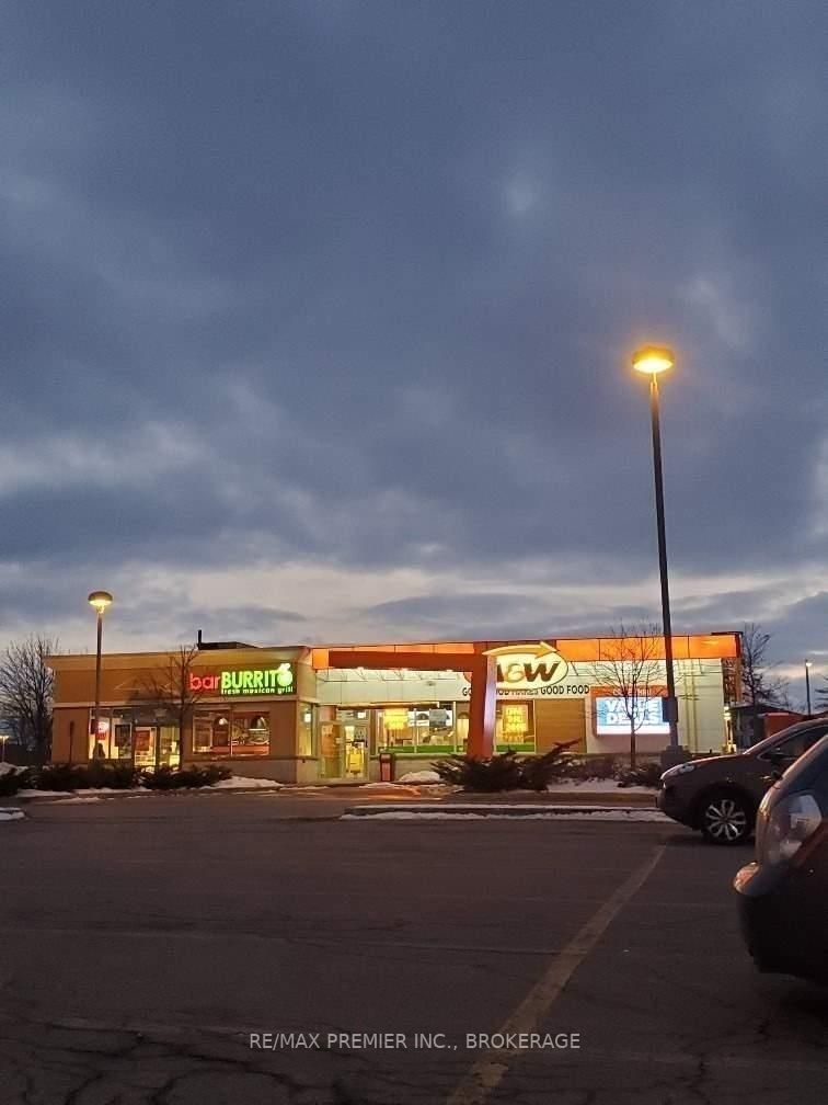 41 - 10909 Yonge St, Richmond Hill, L4C 3E3 | Image 2