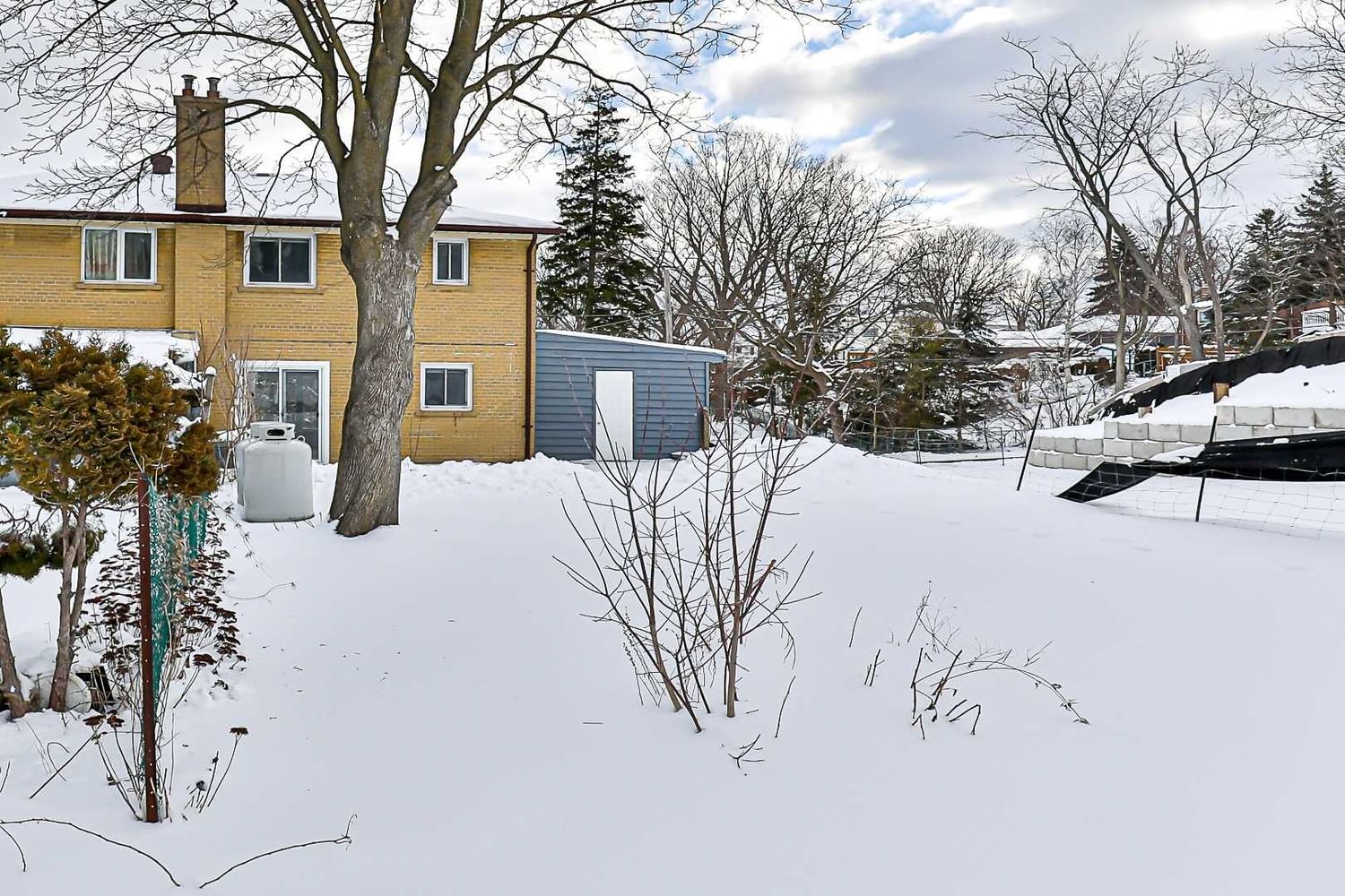 Listing Image 32