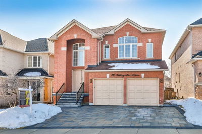 Detached House sold at 29 Falling River Drive, Richmond Hill, Devonsleigh, L4S 2R1 - MLS: N5910421