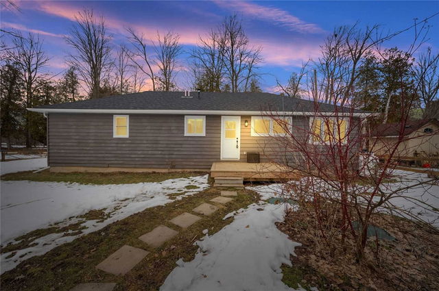 8526 Nottawasaga River Road