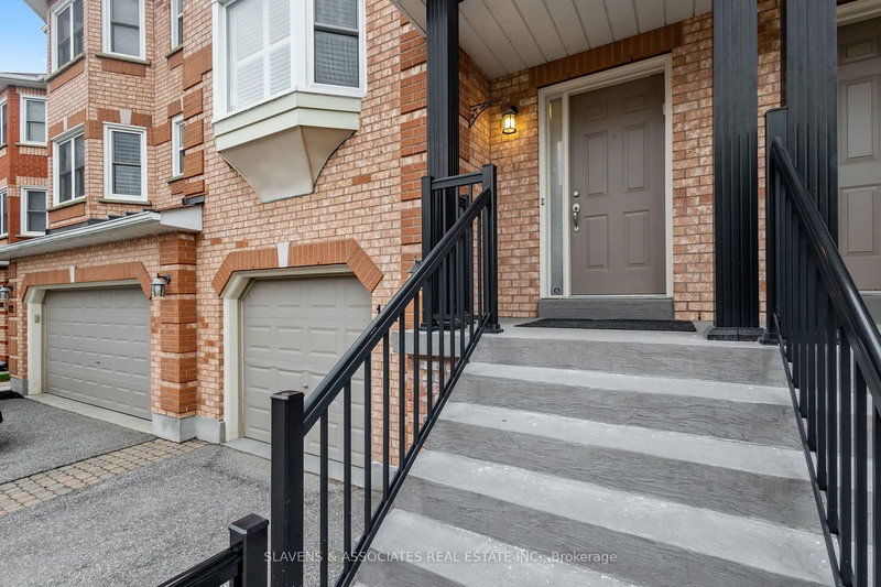 39 - 114 Leah Cres, Vaughan, L4J 8C3 | Image 2