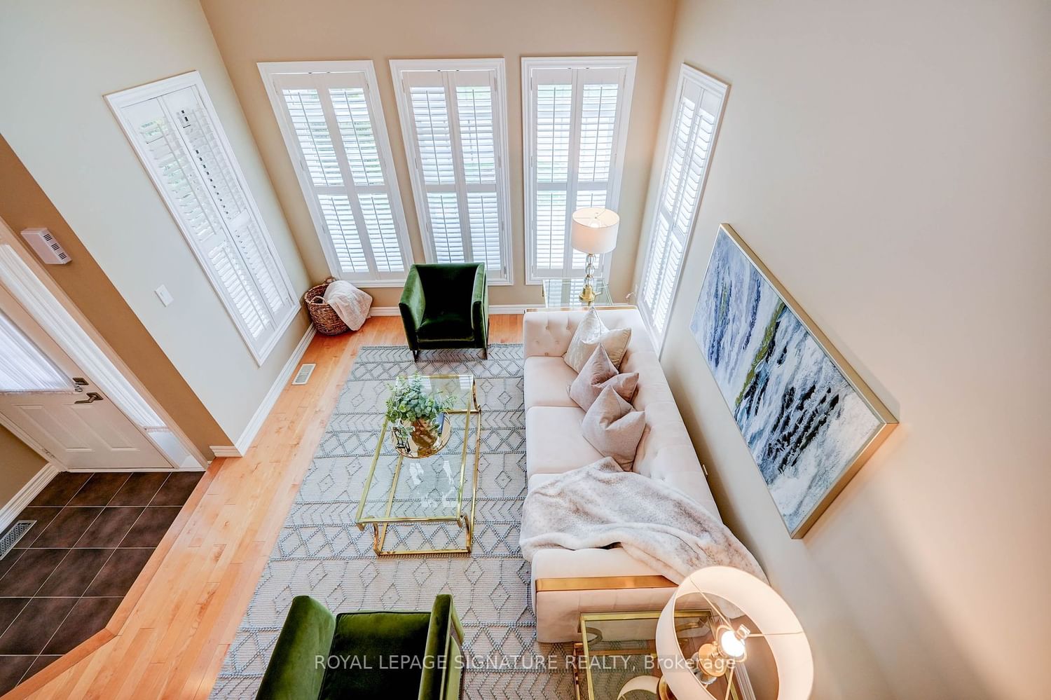 Listing Image 22