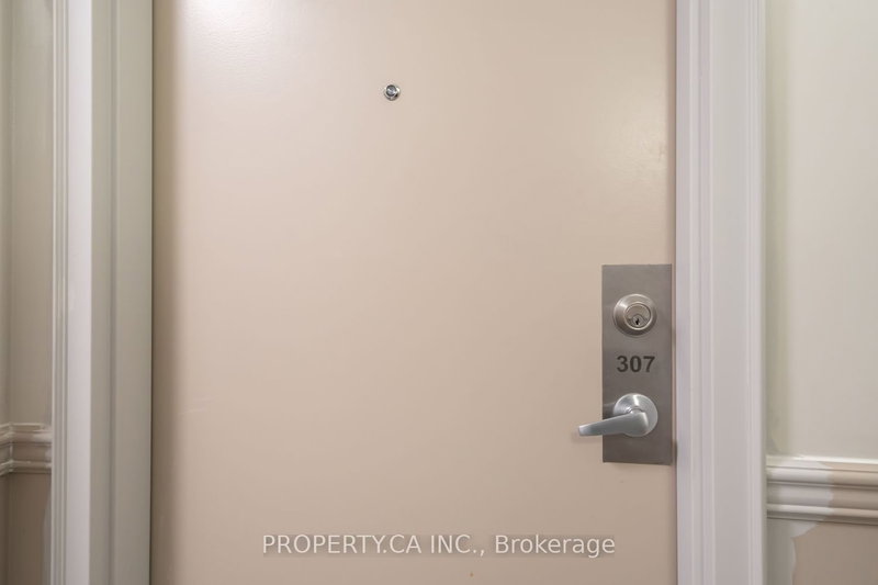 307 - 32 Church St, King, L0G 1T0 | Image 2