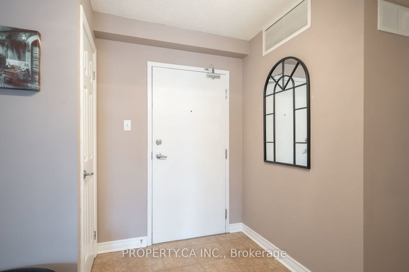 307 - 32 Church St, King, L0G 1T0 | Image 3