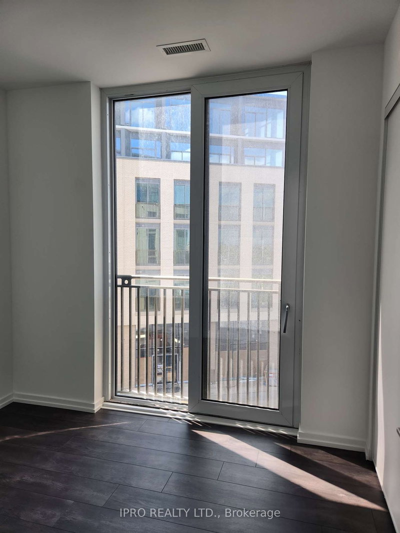 310 - 1000 Portage Pkwy, Vaughan, L4K 0L1 | Image 3