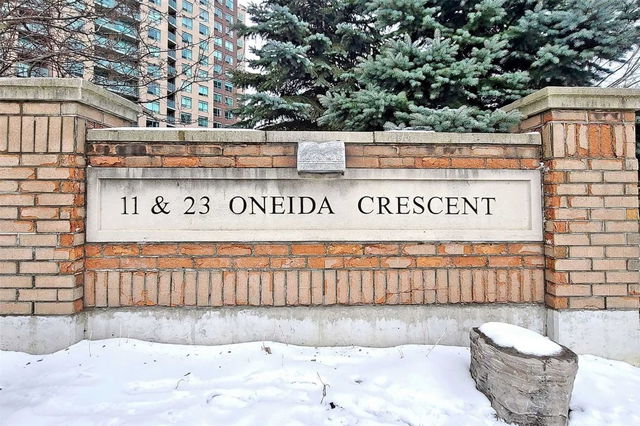 511 - 11 Oneida Crescent