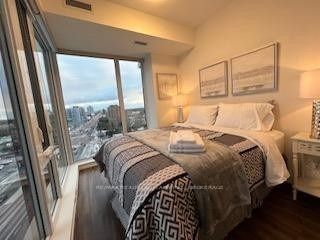 1202B - 9600 Yonge Street
