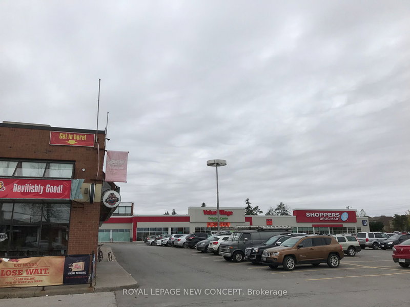 18 - 10620 Yonge St, Richmond Hill, L4C 3C8 | Image 2