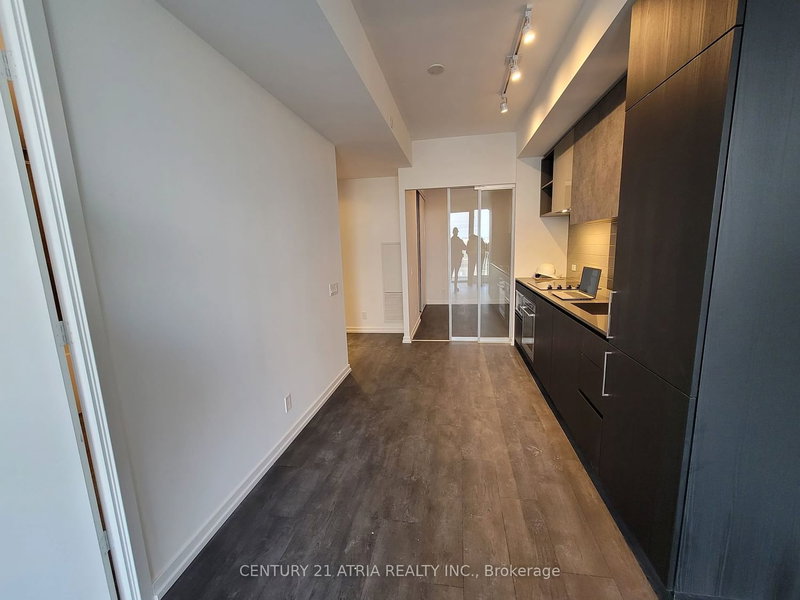 1008 - 7890 Jane St, Vaughan, L4K 2M7 | Image 2