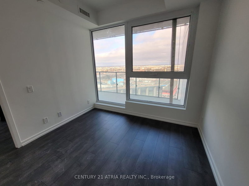 1008 - 7890 Jane St, Vaughan, L4K 2M7 | Image 3