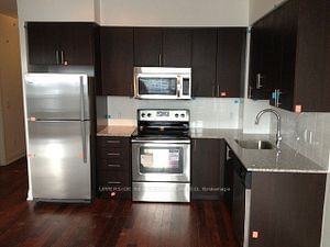 807 - 85 North Park Road