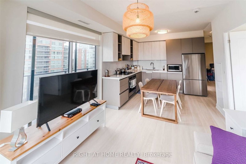 706 - 398 Highway 7 N/A E, Richmond Hill, L4B 0G6 | Image 3