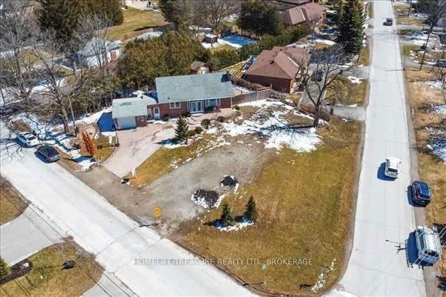 45 Maple Grove Avenue