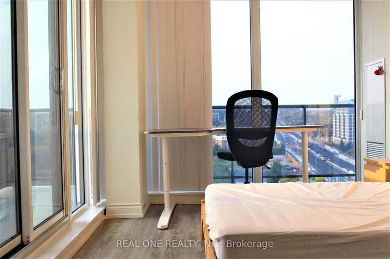 1109A - 9608 Yonge St, Richmond Hill, L4C 1V6 | Image 3