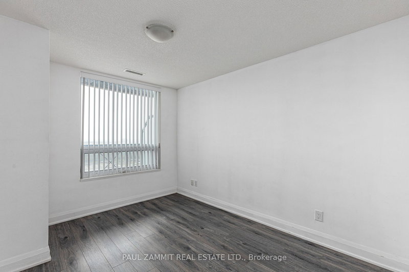 2110 - 1 Uptown Dr, Markham, L3R 5C1 | Image 3