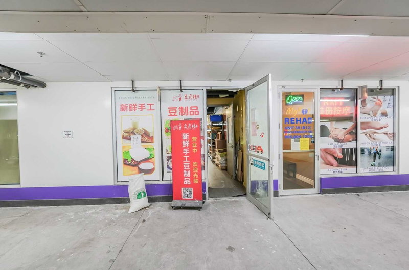 38 - 8333 Kennedy Rd, Markham, L3R4P8 | Image 2