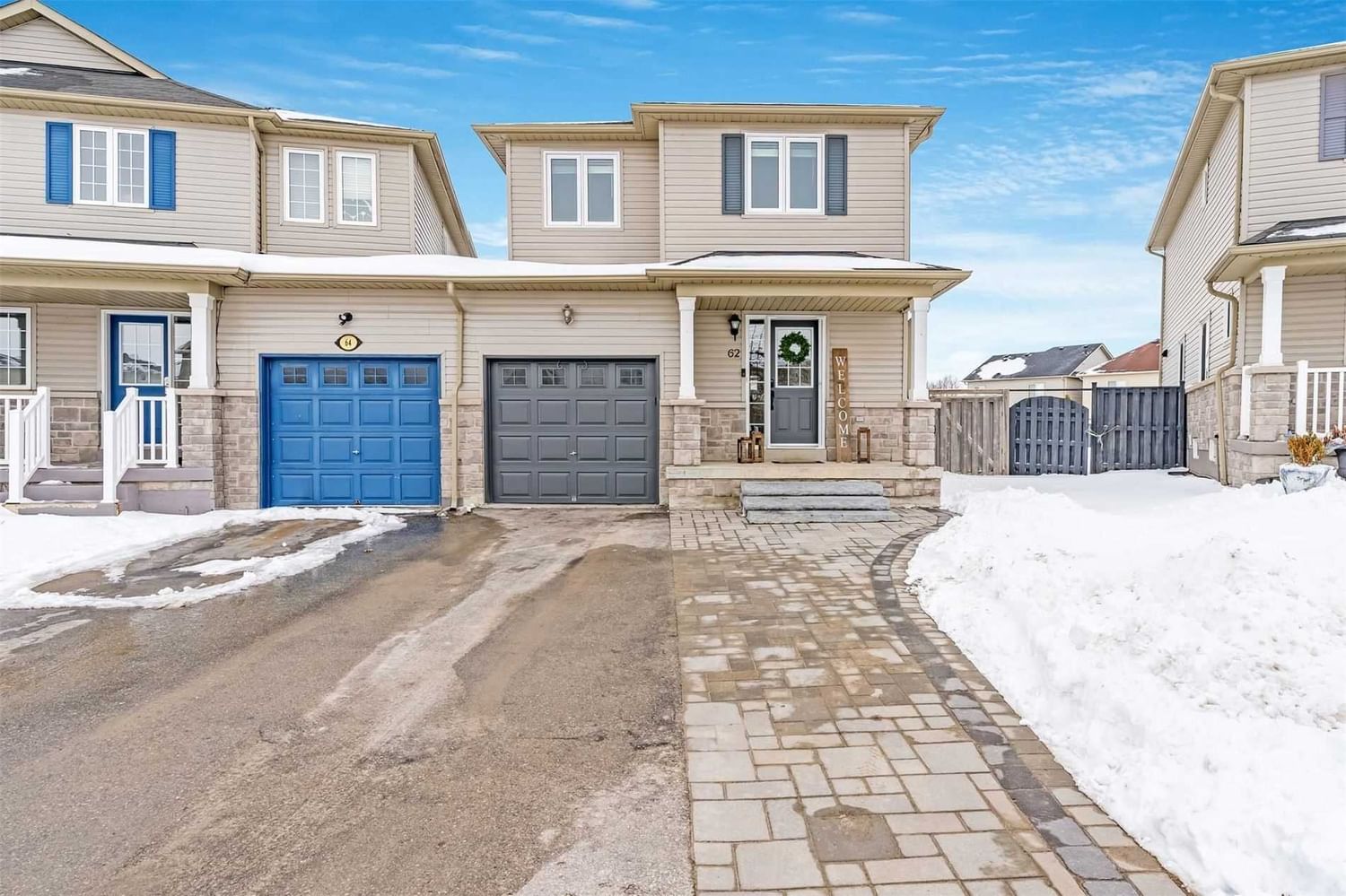 Townhouse sold at 62 Admiral Crescent, Essa, Angus, L0M 1B4 - MLS: N5943713