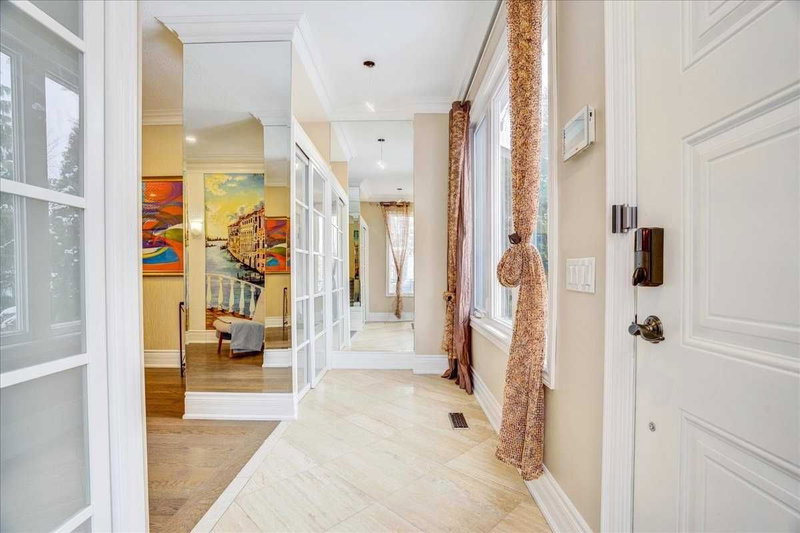 51 Verdi Rd, Richmond Hill, L4E 4P7 | Image 3