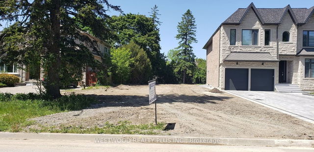 33 Harding Boulevard